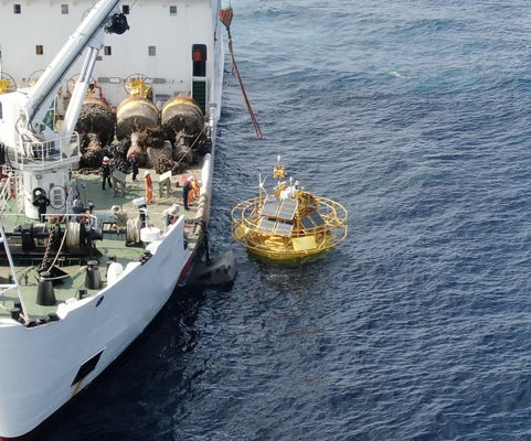 Buya de monitoreo de ondas espectral del Océano Pacífico Centro Nacional de Datos de Buya